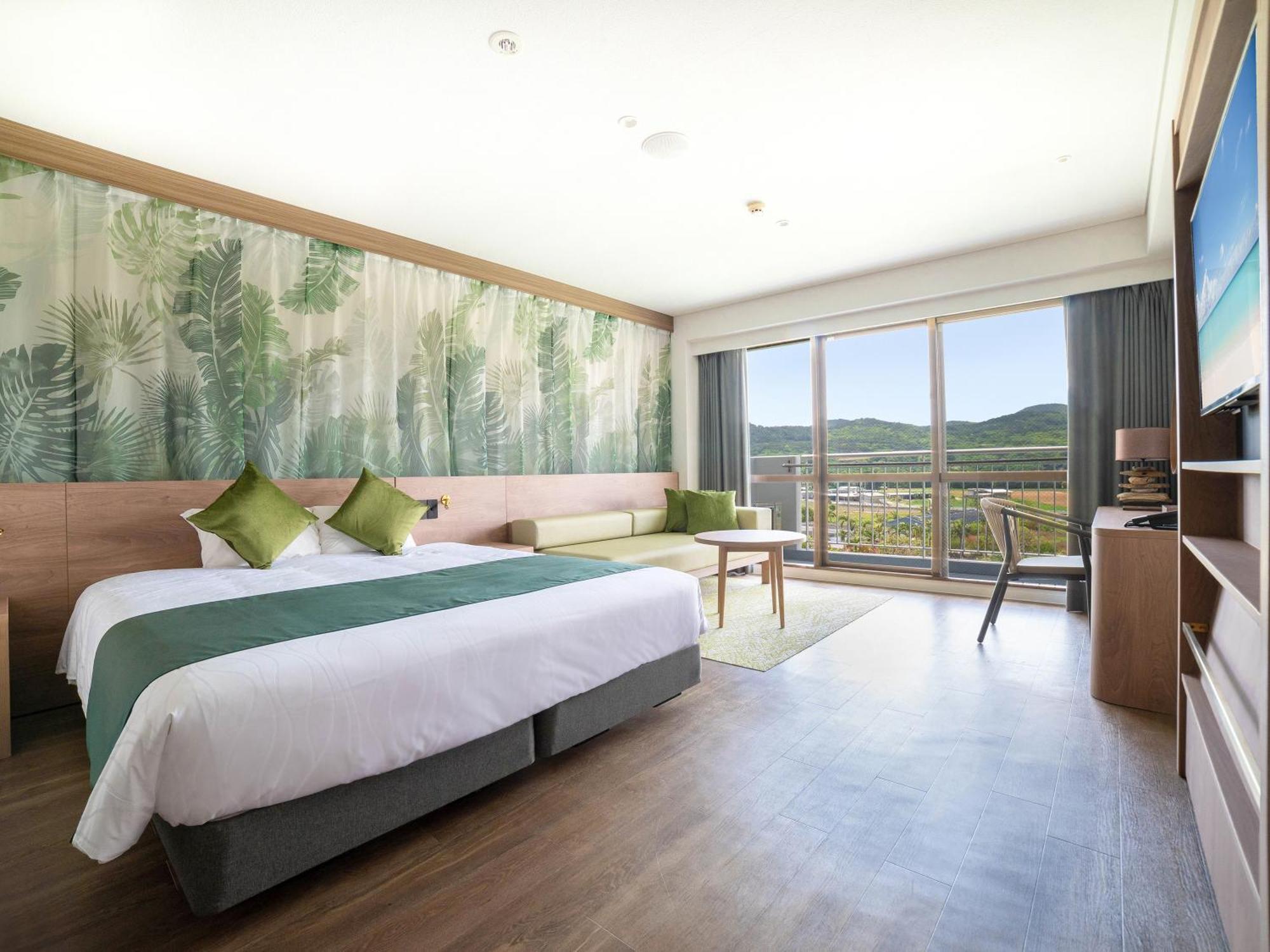 Watermark Hotel Okinawa Kume Island Kumejima Exterior photo