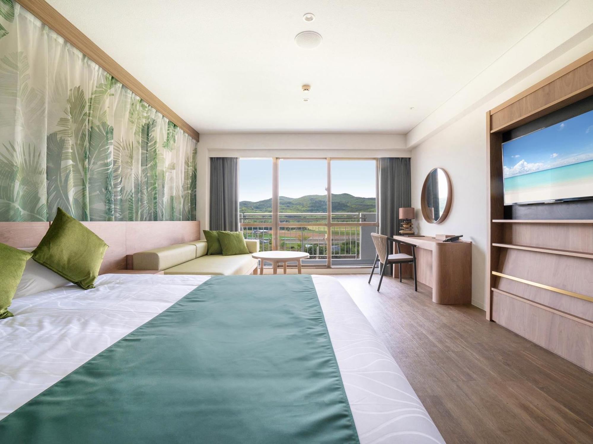 Watermark Hotel Okinawa Kume Island Kumejima Exterior photo