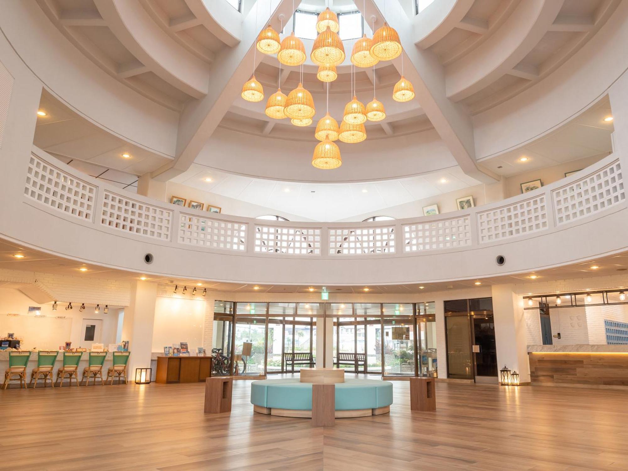 Watermark Hotel Okinawa Kume Island Kumejima Exterior photo