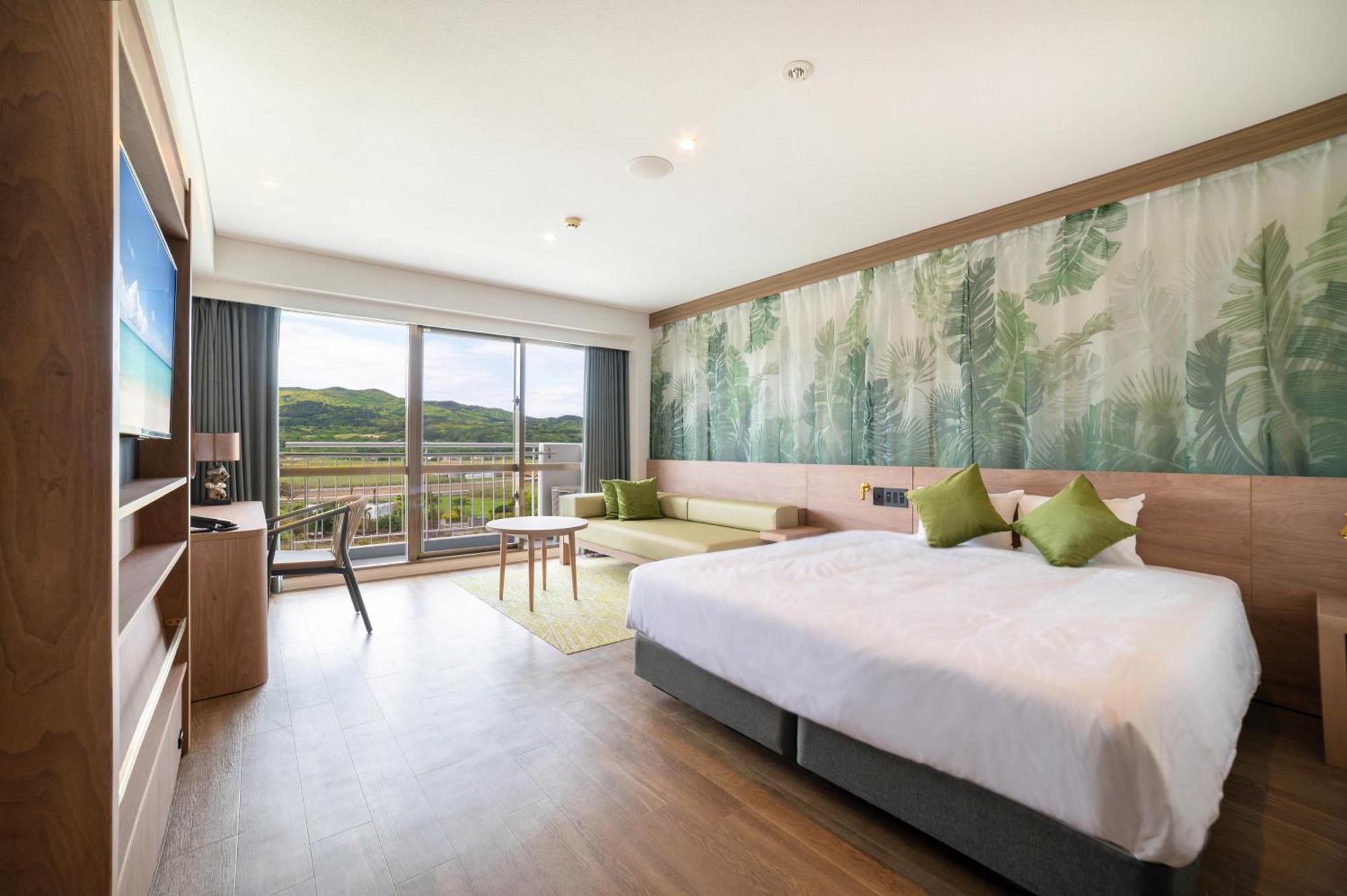 Watermark Hotel Okinawa Kume Island Kumejima Exterior photo